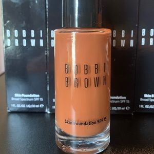 Bobbi Brown Skin Foundation SPF15 CHESTNUT 9 - Full Size 1 Oz. / 30mL New